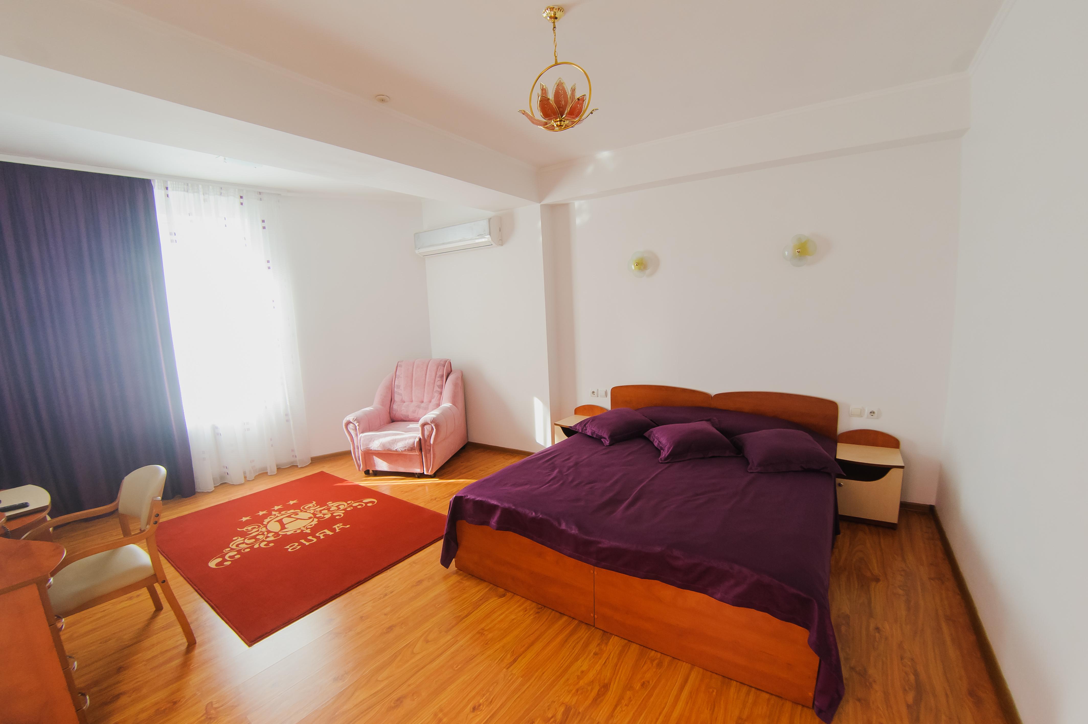 Villa Arus Chişinǎu Buitenkant foto