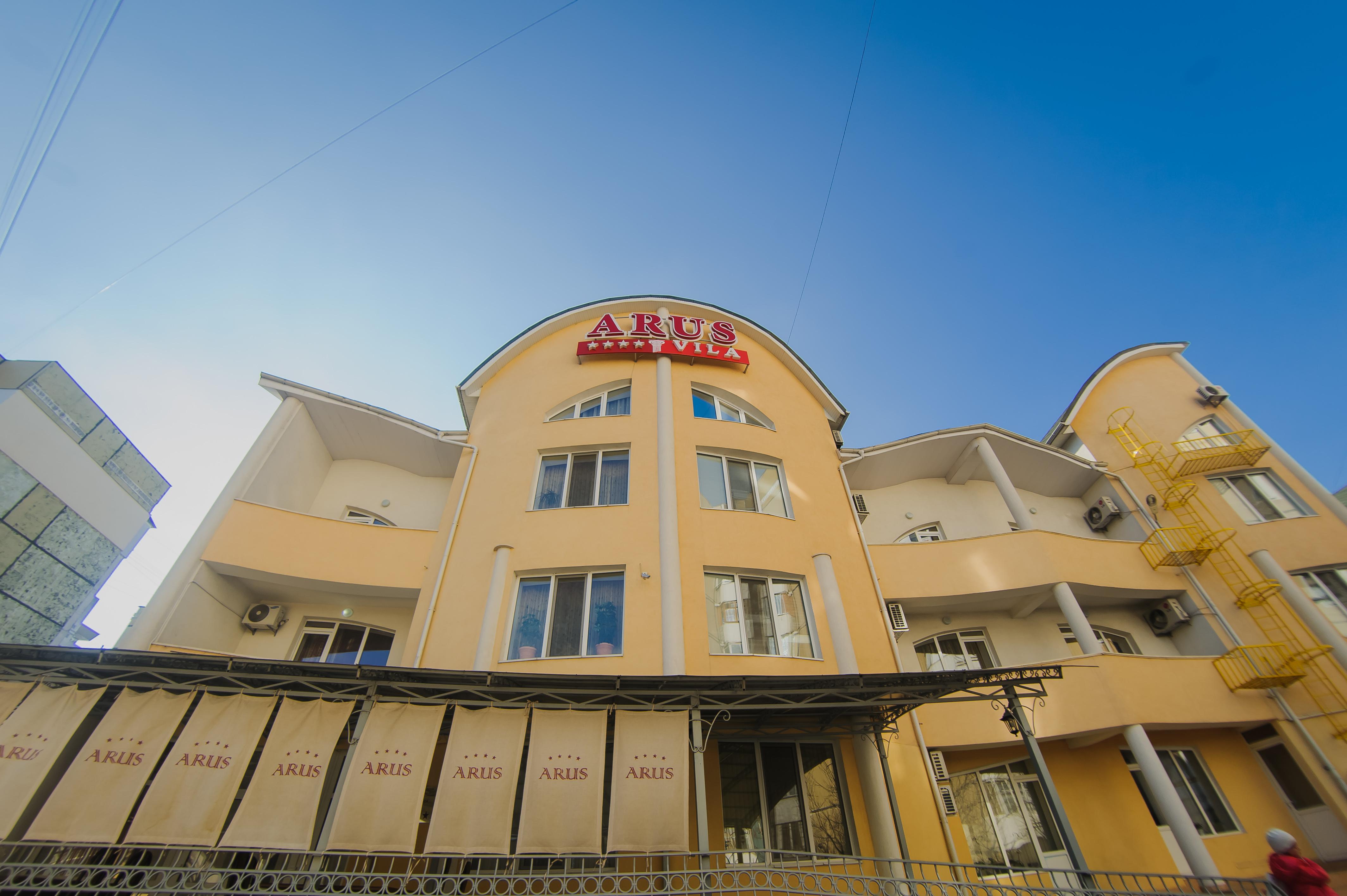 Villa Arus Chişinǎu Buitenkant foto