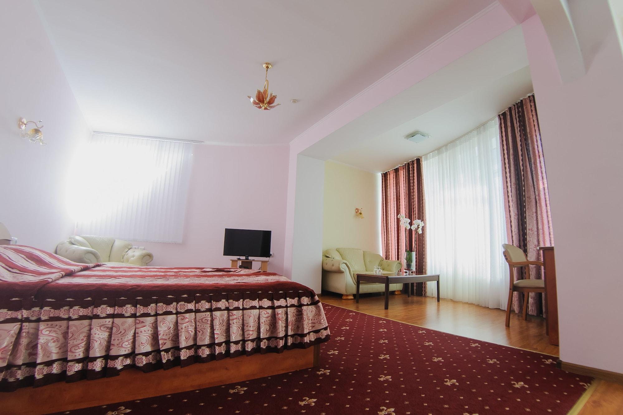 Villa Arus Chişinǎu Buitenkant foto