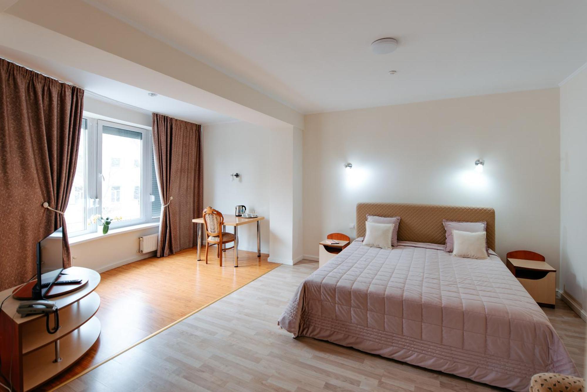 Villa Arus Chişinǎu Buitenkant foto