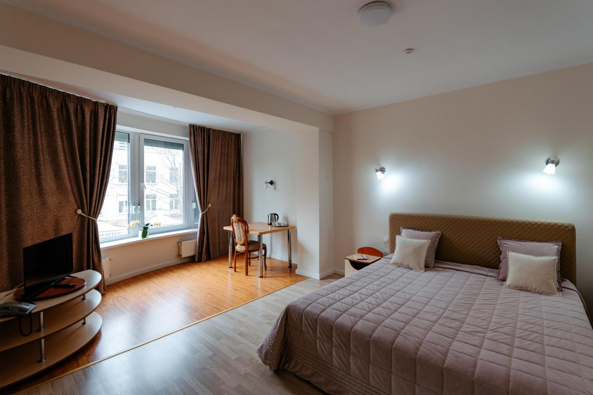 Villa Arus Chişinǎu Buitenkant foto